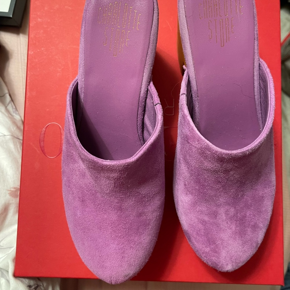 Charlotte stone clogs size 11 orchid purple color